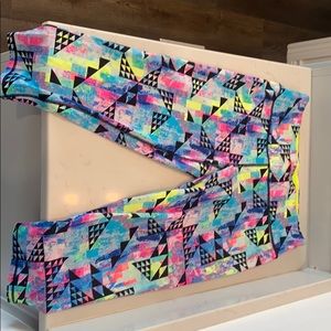 Victoria Secret Capri workout leggings